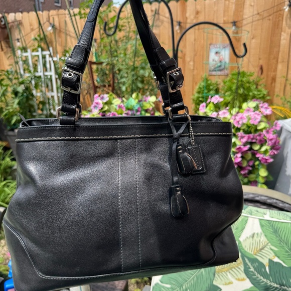 Vintage Coach Hampton Carryall Handbag 7468 Leather Black - Picture 1 of 15